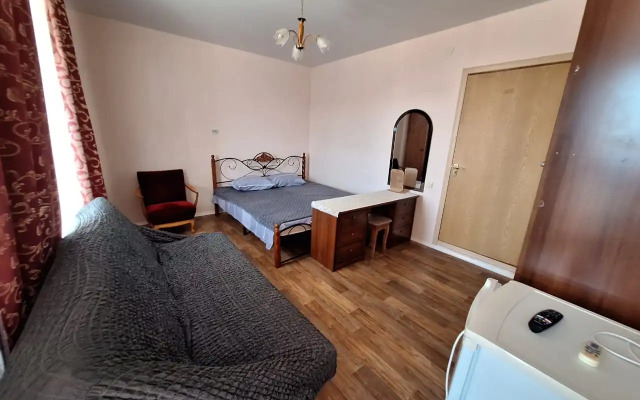 Gostevoy Dom Oazis Na Fruktovoy Guest House