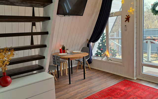 Частный Домик у Реки