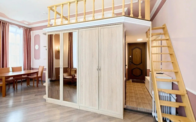 Otelburg Na Petrogradskoy Flat