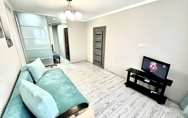 Na Trofimova Apartments