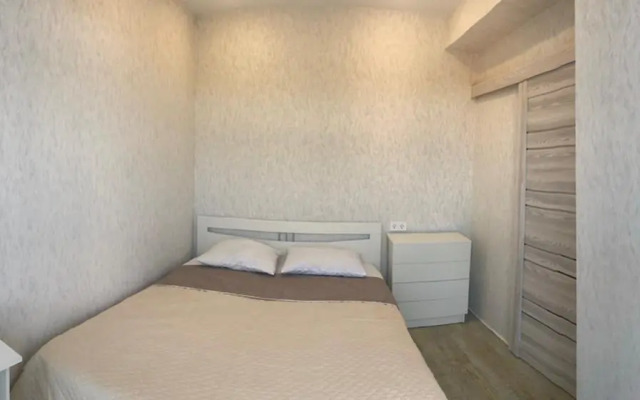 Uyutnaya V Hoste Flat