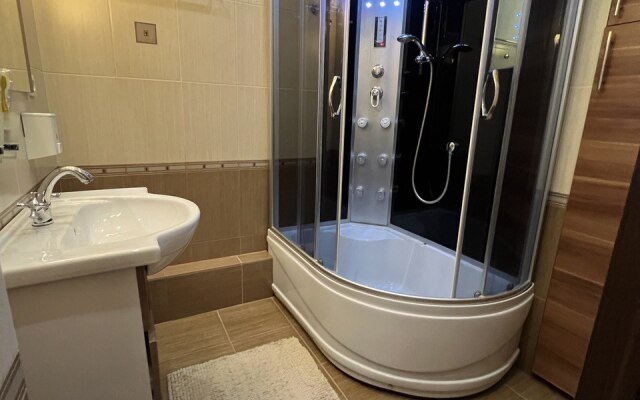 Апартаменты Великолепные GALAAPART у онкоцентра