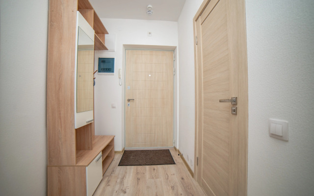 Квартира Евро-Двухкомнатная BeGuest на Академика Ландау 36