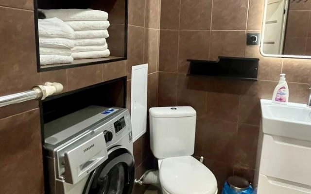 S Balkonom Na Granitse S Abkhaziey Apartments