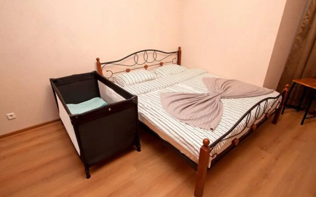 Samotsvet 3 Na Kievskoy 3 Apartments