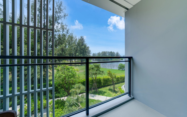 Cassia Residences ot Continent Apartments