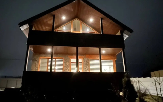 Частный дом уютный