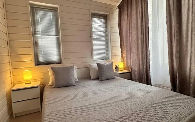 499 Private house