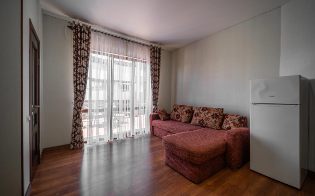 Arno Guest House