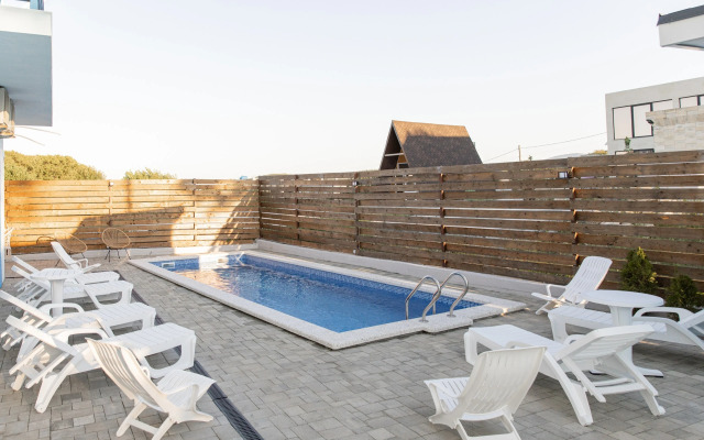 Nauticus Guest house