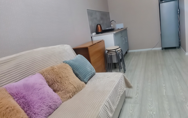 V 10 Minutakh Ot Akvaparka Flat