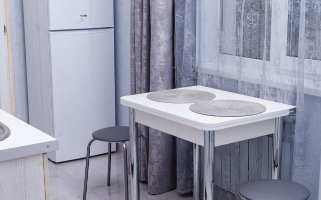 ShikaLad KMV Odnokomnatnaya Kvartira Okolo Administratsii