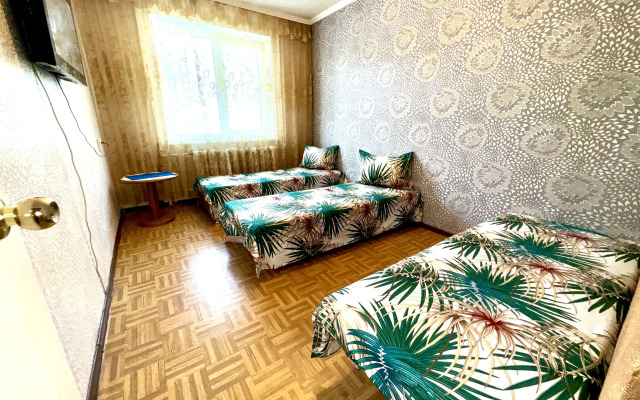 Квартира Уютная трешка в центре города