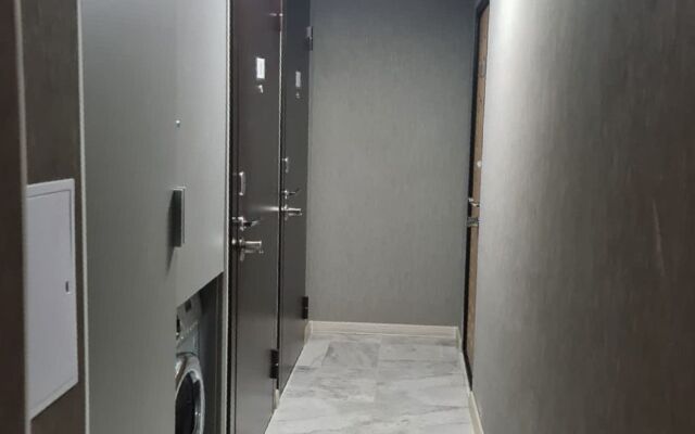 Svezhaya Studiya V Tsentre Apartments