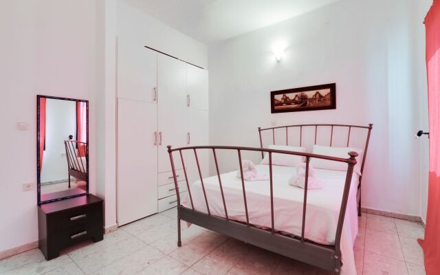 SHaYaSH Brand ApartmentsTLV BY21