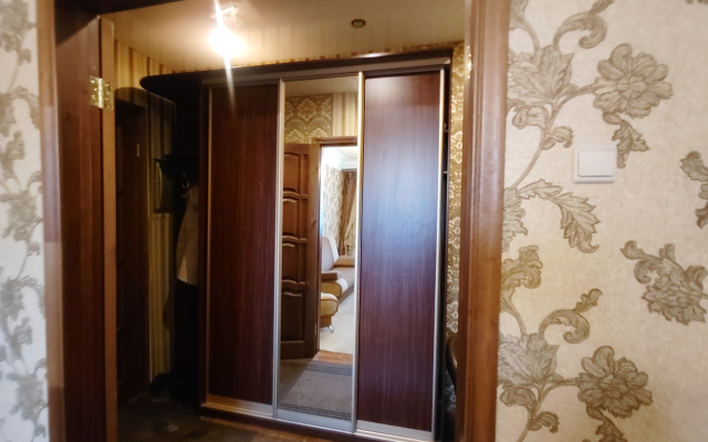 Квартира Большая Двухкомнатная Сталинка на Проспекте Ленина