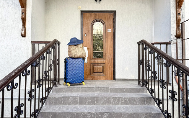Guest House S Basseynom