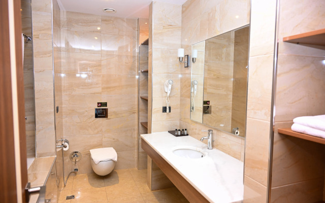 Arena Sheki Hotel