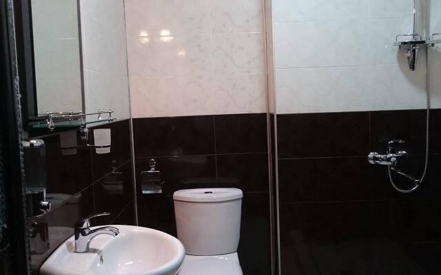 Holiday House Green Cape Batumi Guest House