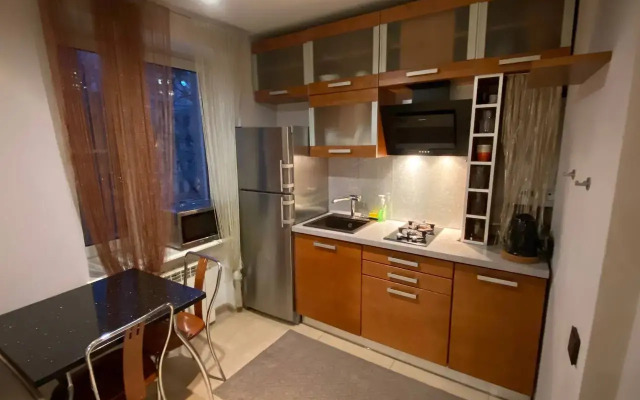 Studiya U Nmits Neyrokhirurgii Burdenko Flat