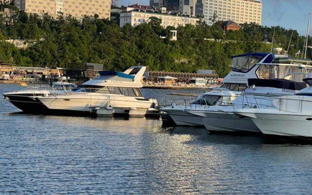 Apartment Central Place Vladivostok Premium s vidom na mosti i zaliv (4)