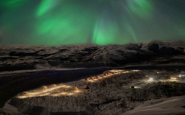 Парк-отель Титовка Арктик Ривер Парк 4*