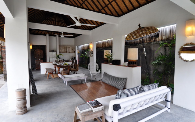 Authentic 2BR Villa in Seminyak