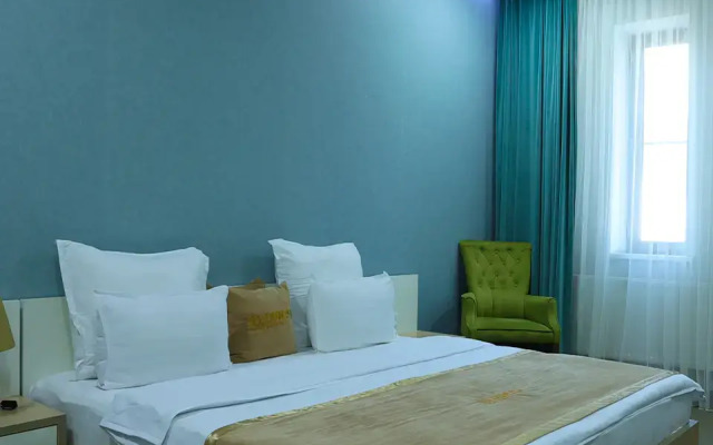 Dunyo Palace Hotel