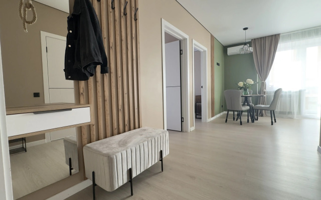 S Dizajnerskim Remontom Vblizi Ippodroma Flat