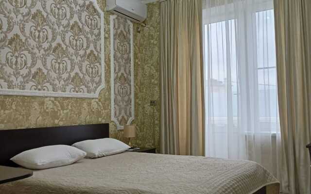 Versal' Guest House