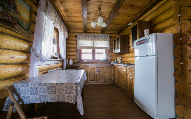 Krasnaya Usad'ba Guest House