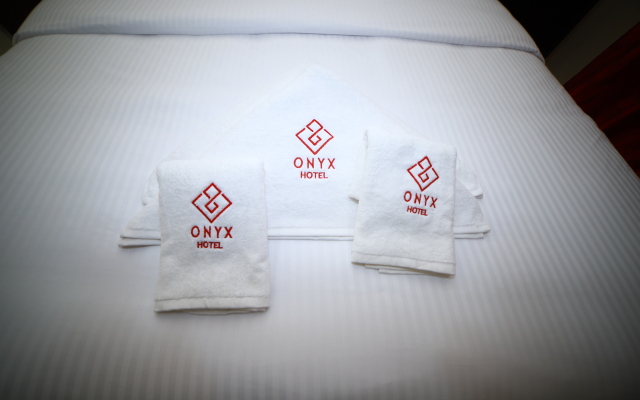 ONYX HOTEL APARTMENTS-MAHA HOSPITALITY GROUP Apartment hotel