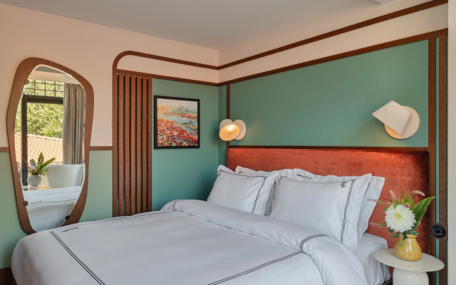 Отель Gentle Tom