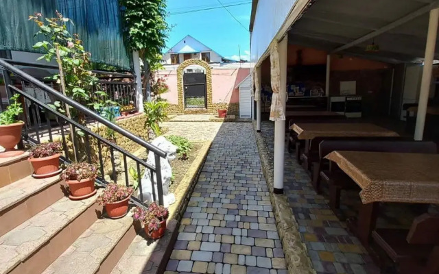 Mechta Guest house