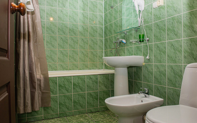 Viktoriya Hotel