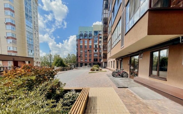 Трехместные апартаменты с Балконом и Видом на Озеро