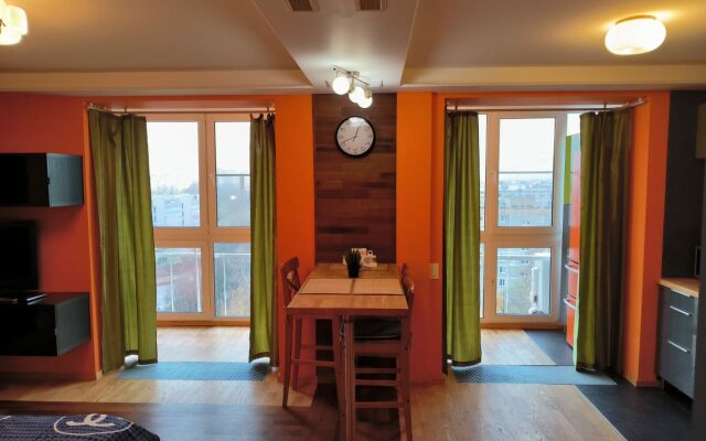 Yevro-apartamenty Lora Home na Yuzhnoy Apartments