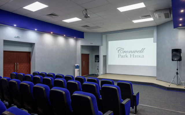 Cronwell Park Nika