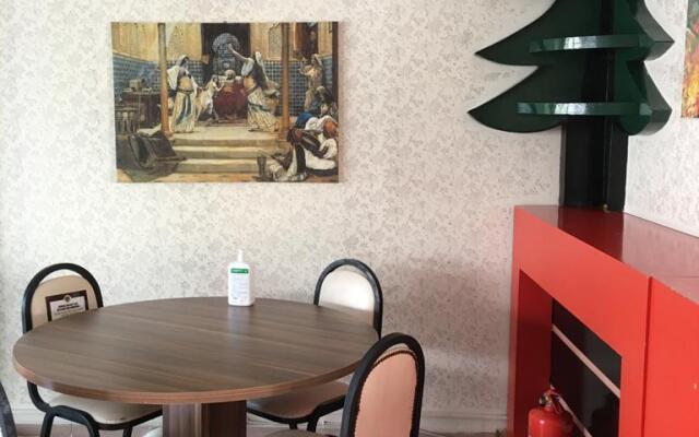 Grand Ons Hotel