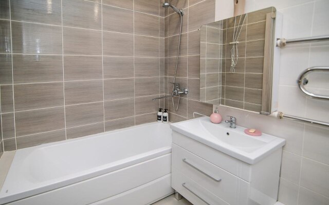 Апартаменты Апрель на Московском шоссе