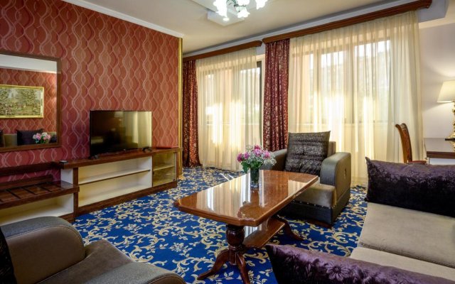 Royal Plaza by Stellar Hotels, Yerevan