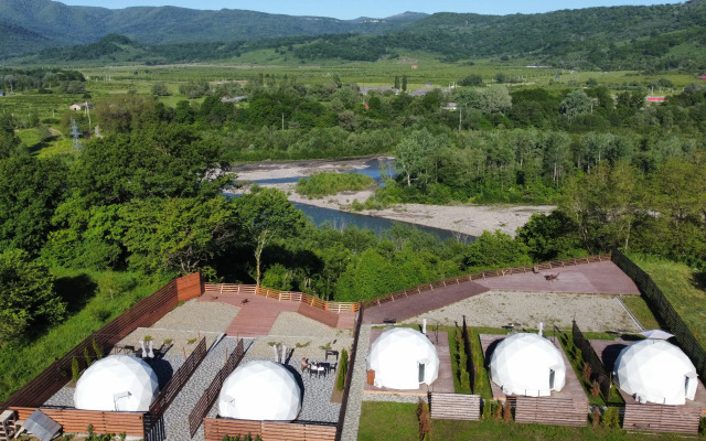 Терраса-глэмпинг