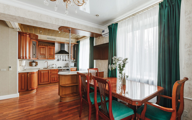 Uyutnaya v Tsentre Flat
