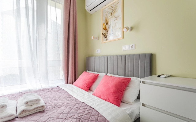 Апартаменты InHome24 Стильная Студия у Станций Метро Стрешново и Войковской