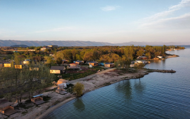 Nirok Villa