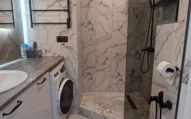 Trekhkomnatnay ryadom s Kremlem Flat