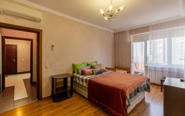 Квартира на Туристической Улице, 6к2