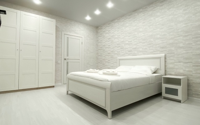 S Vidom na Volgu i Gorod Flat