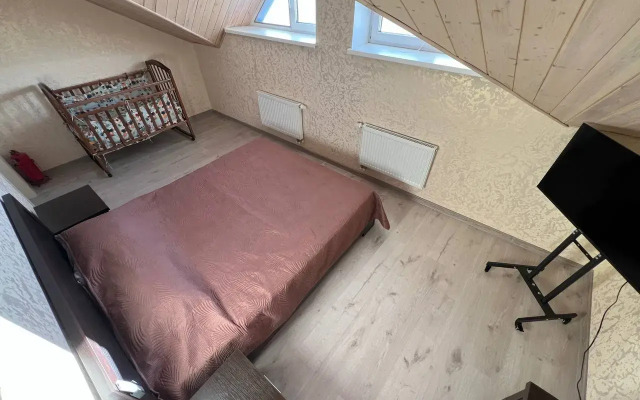 Na Bannom Townhouse