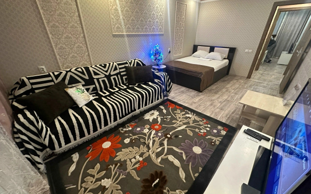 Двухкомнатные апартаменты у ЖД вокзала